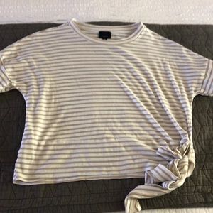 Stripped shirt with side tie